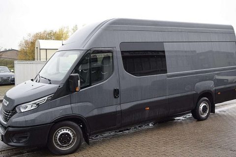 IVECO Daily 35S18 Maxi Doppelkabine mit H3-Dach 2.100 mm